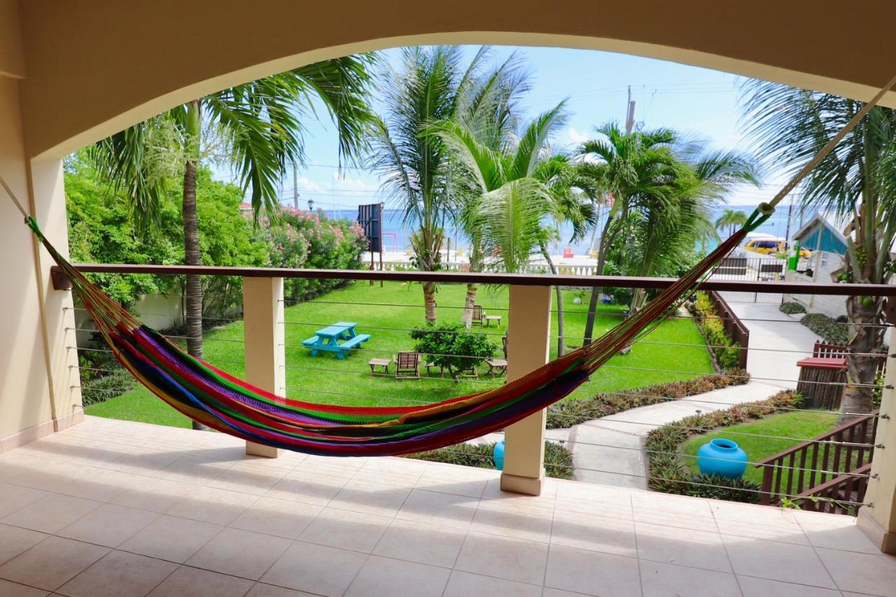 Parham Plaza Hotel San Pedro  Exteriör bild